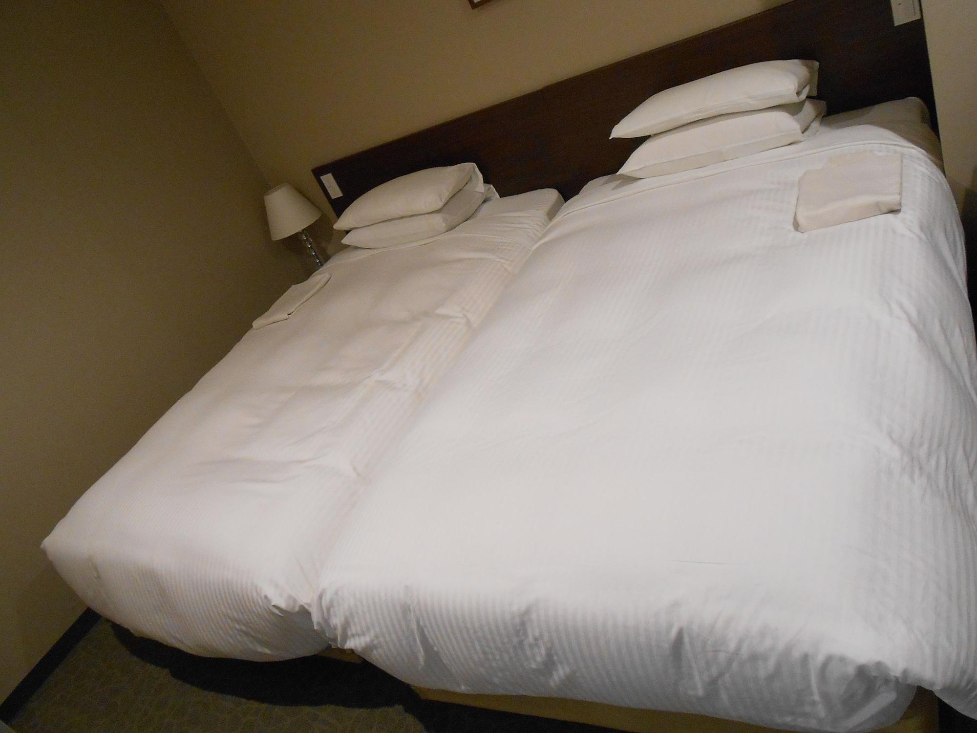 Hotel Crown Hills Sendai Aobadori Bagian luar foto