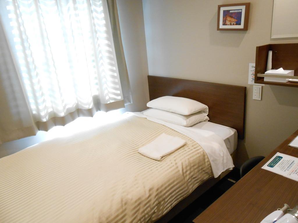 Hotel Crown Hills Sendai Aobadori Bagian luar foto