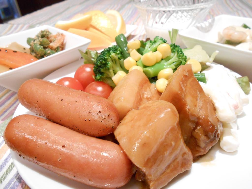 Hotel Crown Hills Sendai Aobadori Bagian luar foto